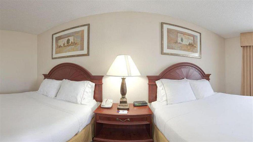 Comfort Inn South Tulsa - Woodland Hills Экстерьер фото