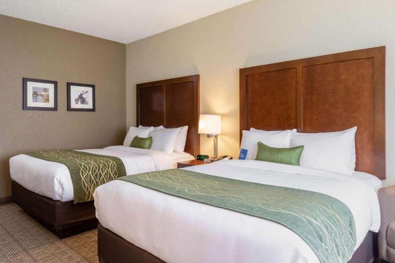 Comfort Inn South Tulsa - Woodland Hills Экстерьер фото