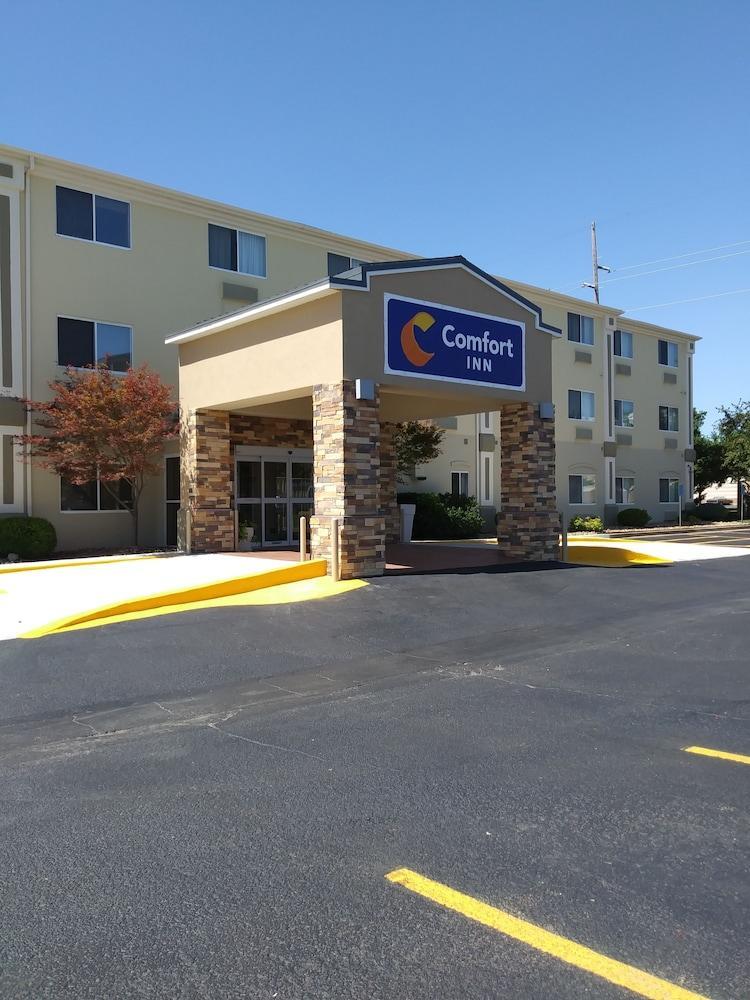 Comfort Inn South Tulsa - Woodland Hills Экстерьер фото