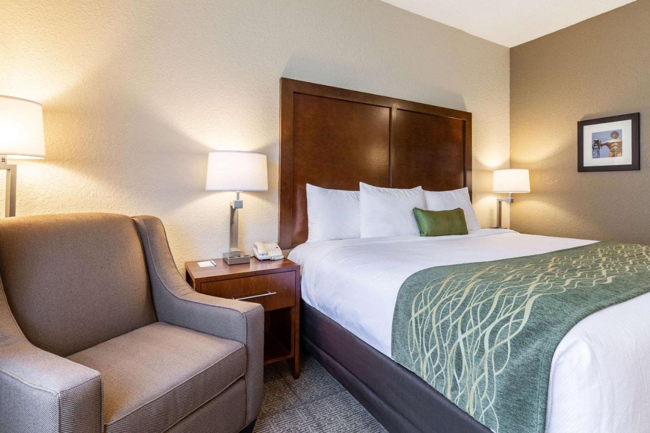 Comfort Inn South Tulsa - Woodland Hills Экстерьер фото