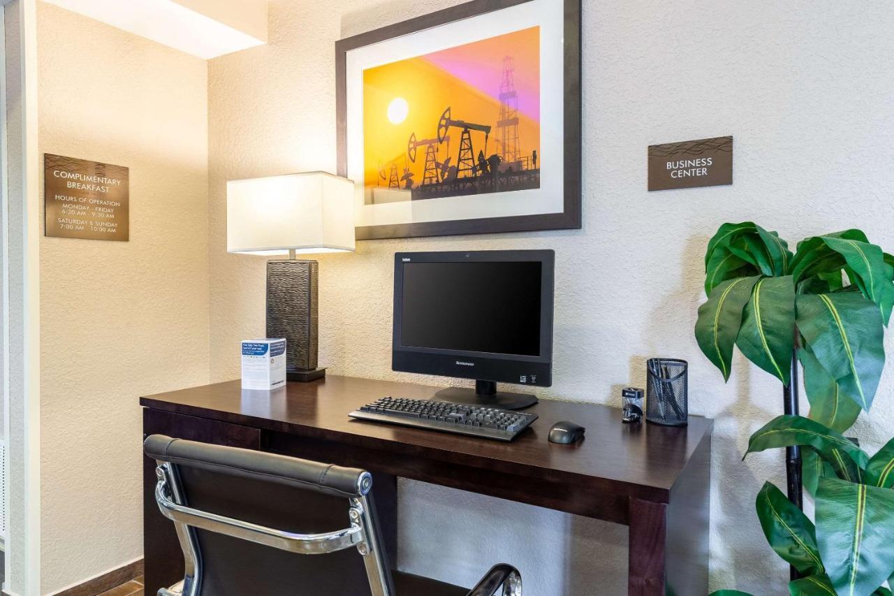 Comfort Inn South Tulsa - Woodland Hills Экстерьер фото