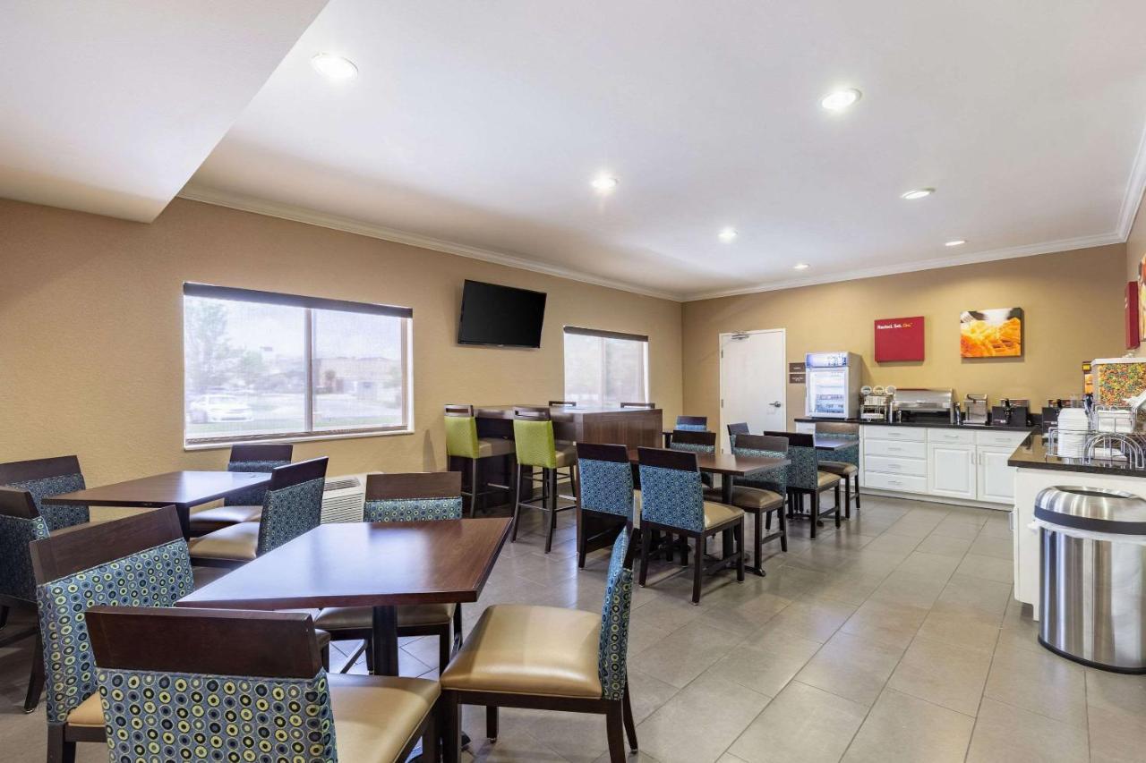 Comfort Inn South Tulsa - Woodland Hills Экстерьер фото